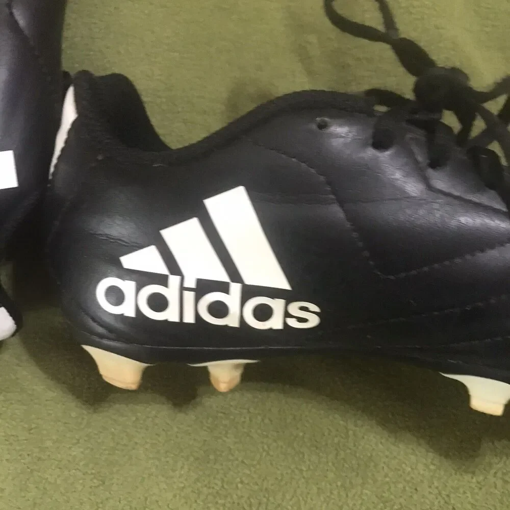 adidas some wear